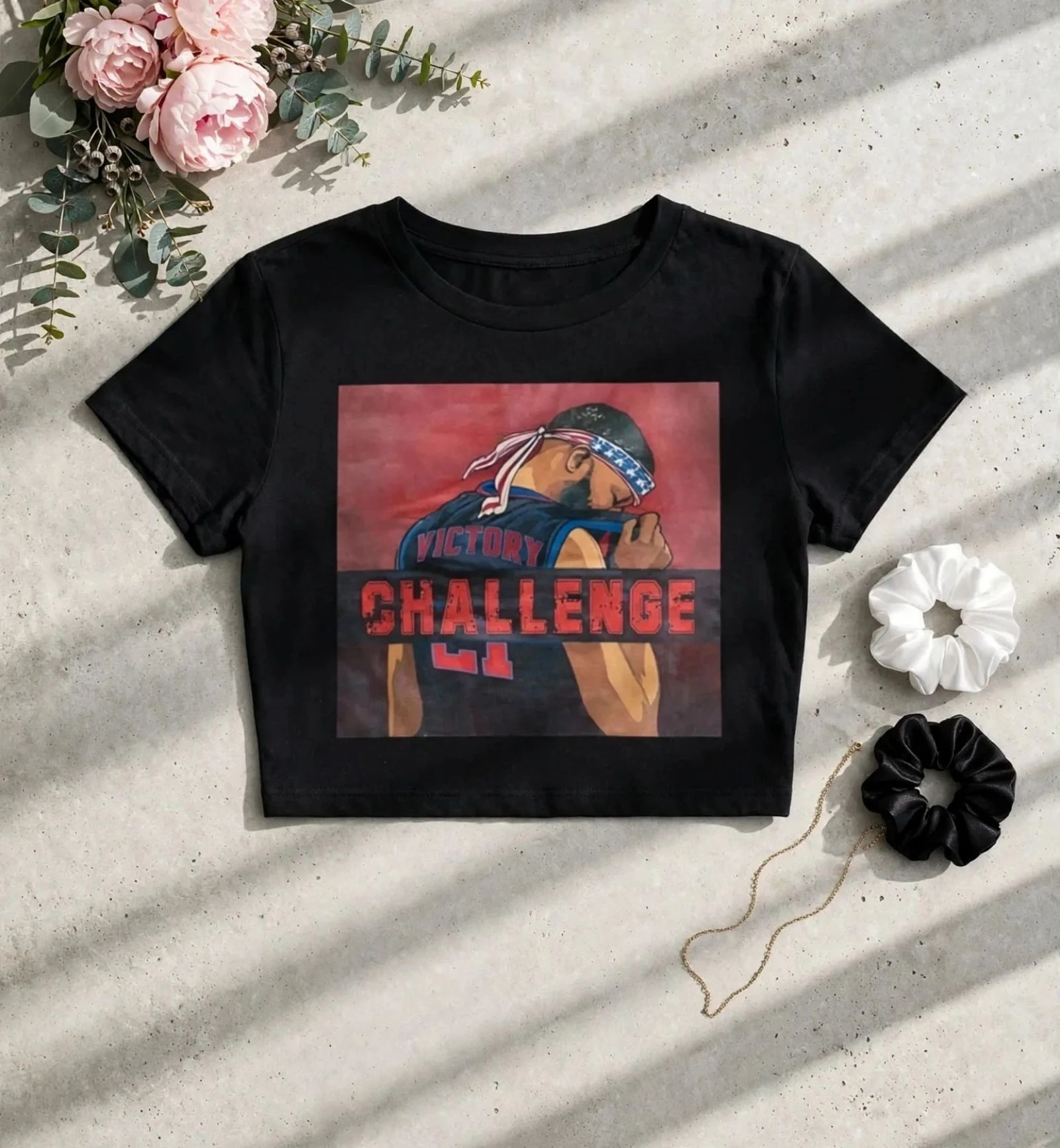T-shirt crop top noir imprimé "Challenge"